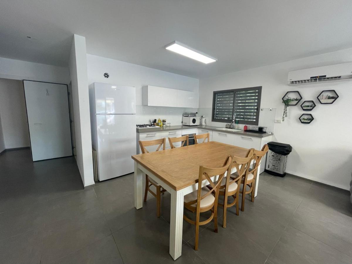 סוויטת עלית בריכה מחוממת Villa Poriyya Exterior foto
